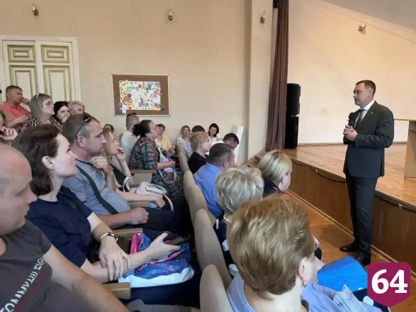 Жителям Энгельса после атаки БПЛА помогут получить выплаты